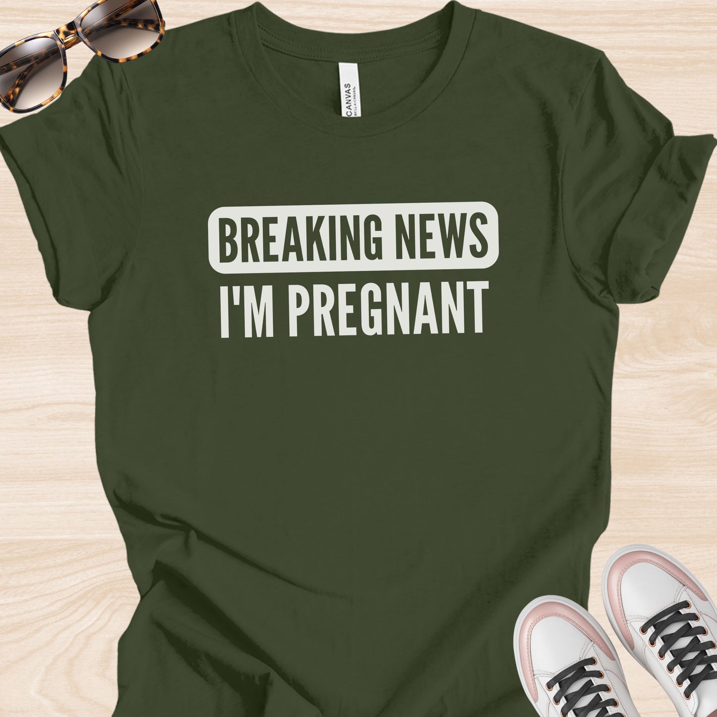 Breaking News I'm Pregnant Bold T-Shirt