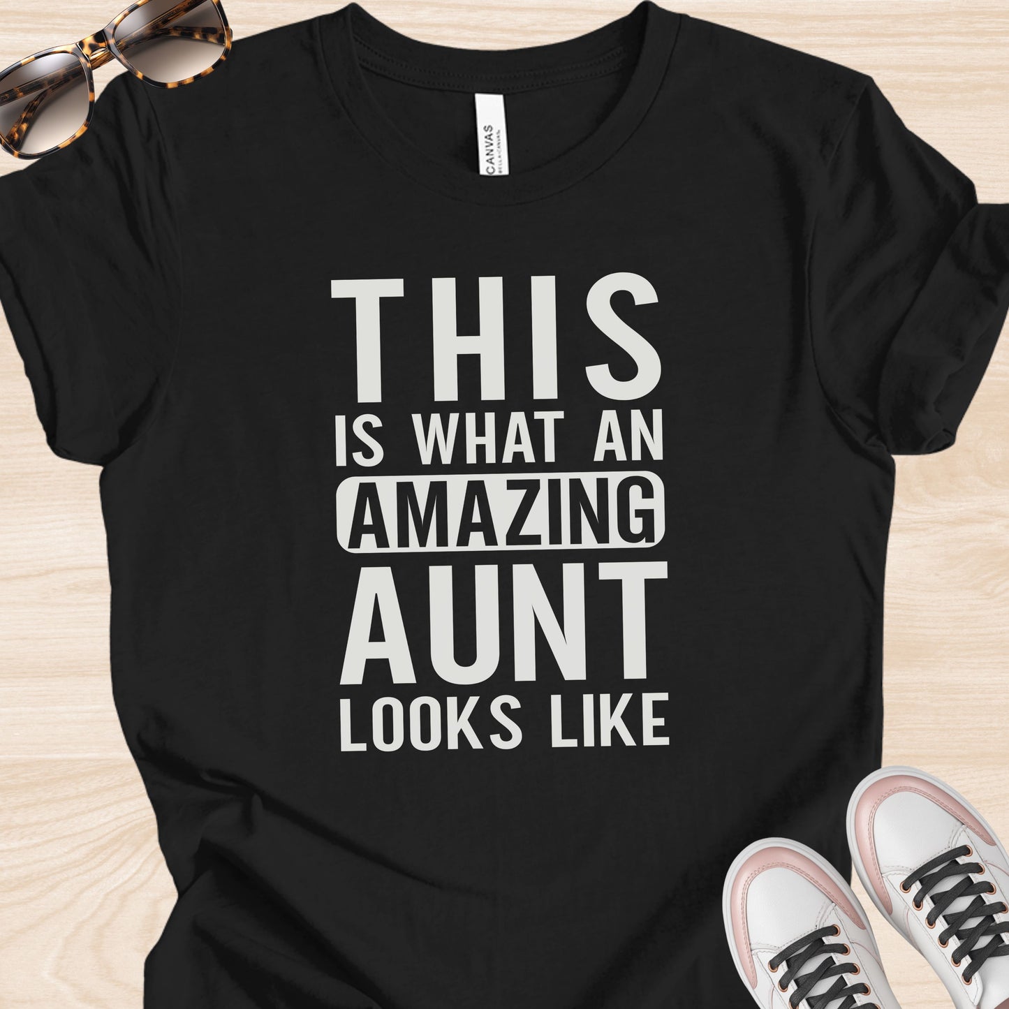 This is What an Amazing Aunt Looks Like T-Shirt