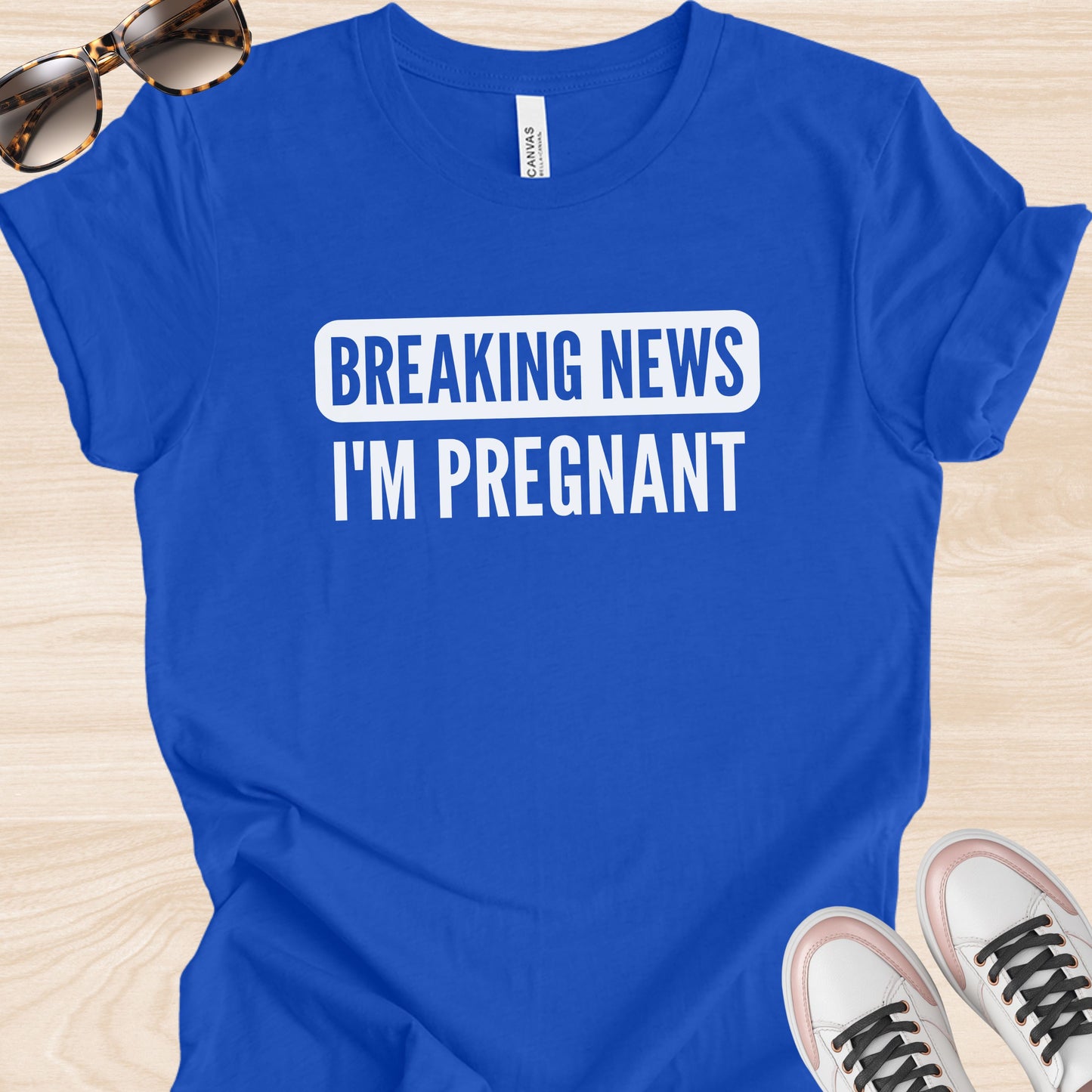 Breaking News I'm Pregnant Bold T-Shirt